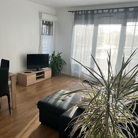 Appartement 5Min Gare Rer Disneyland Paris Val D'Europe La Vallee Village Parking Inclus مونتِفرا المظهر الخارجي الصورة