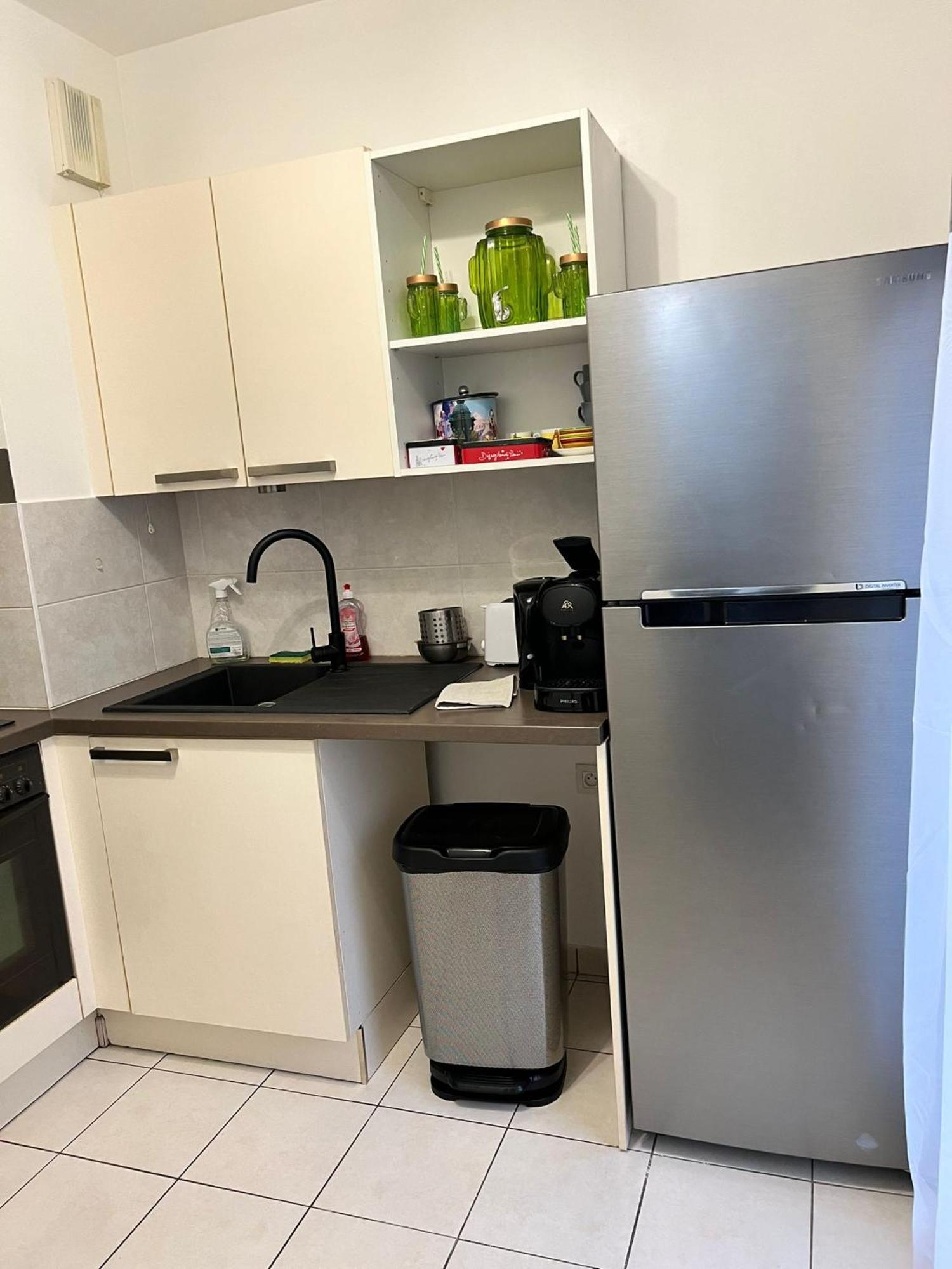 Appartement 5Min Gare Rer Disneyland Paris Val D'Europe La Vallee Village Parking Inclus مونتِفرا المظهر الخارجي الصورة