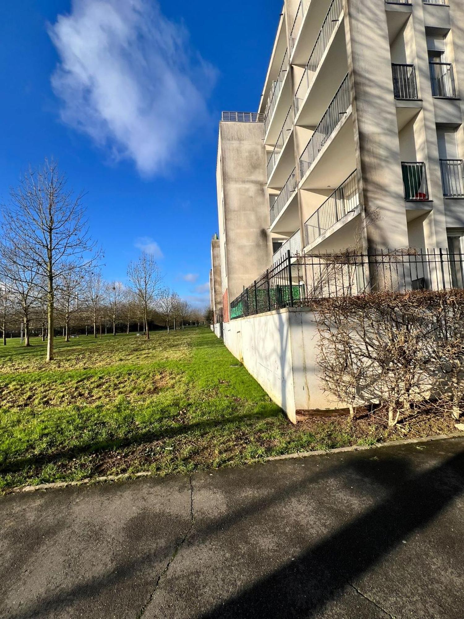 Appartement 5Min Gare Rer Disneyland Paris Val D'Europe La Vallee Village Parking Inclus مونتِفرا المظهر الخارجي الصورة